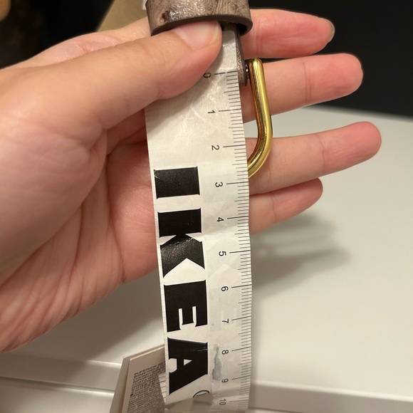 NWT Banana Republic Women's Ostrich Synthetic Leather Belt, XS, Gold Buckle - Picture 7 of 11